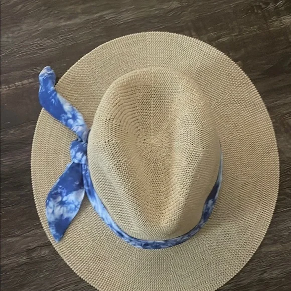 David and Young Tan Hat with Blue Tie-Dye Band - Picture 6 of 6